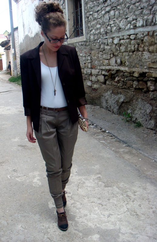 The Bee's knees By Julia - The horsewoman ~ Albania Fashion Bloggers