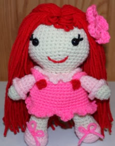 http://translate.google.es/translate?hl=es&sl=ru&tl=es&u=http%3A%2F%2Fwww.crochetguru.com%2Fcrochet-doll-pattern.html