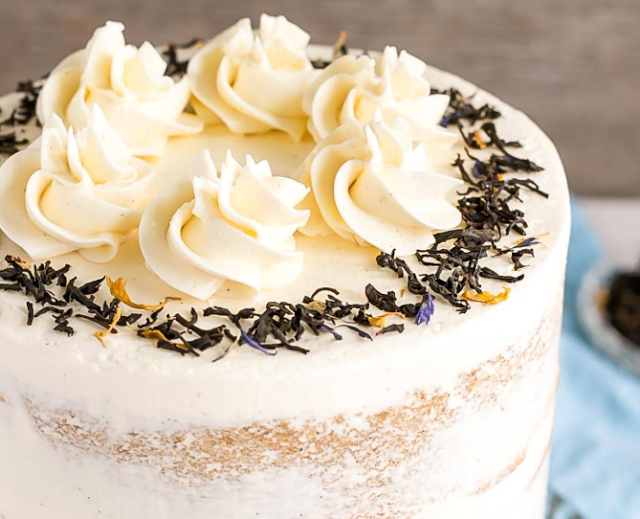 Earl Grey Cake With Vanilla Bean Buttercream