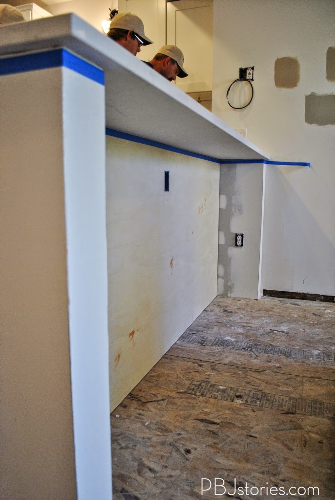 Pbjstories Pull Up A Seat At Our Beautiful Breakfast Bar Pbjreno We Could Have Just Used A Long L Bracket Support Drilled Into The Wall Studs But Felt This Would Look More Uniform