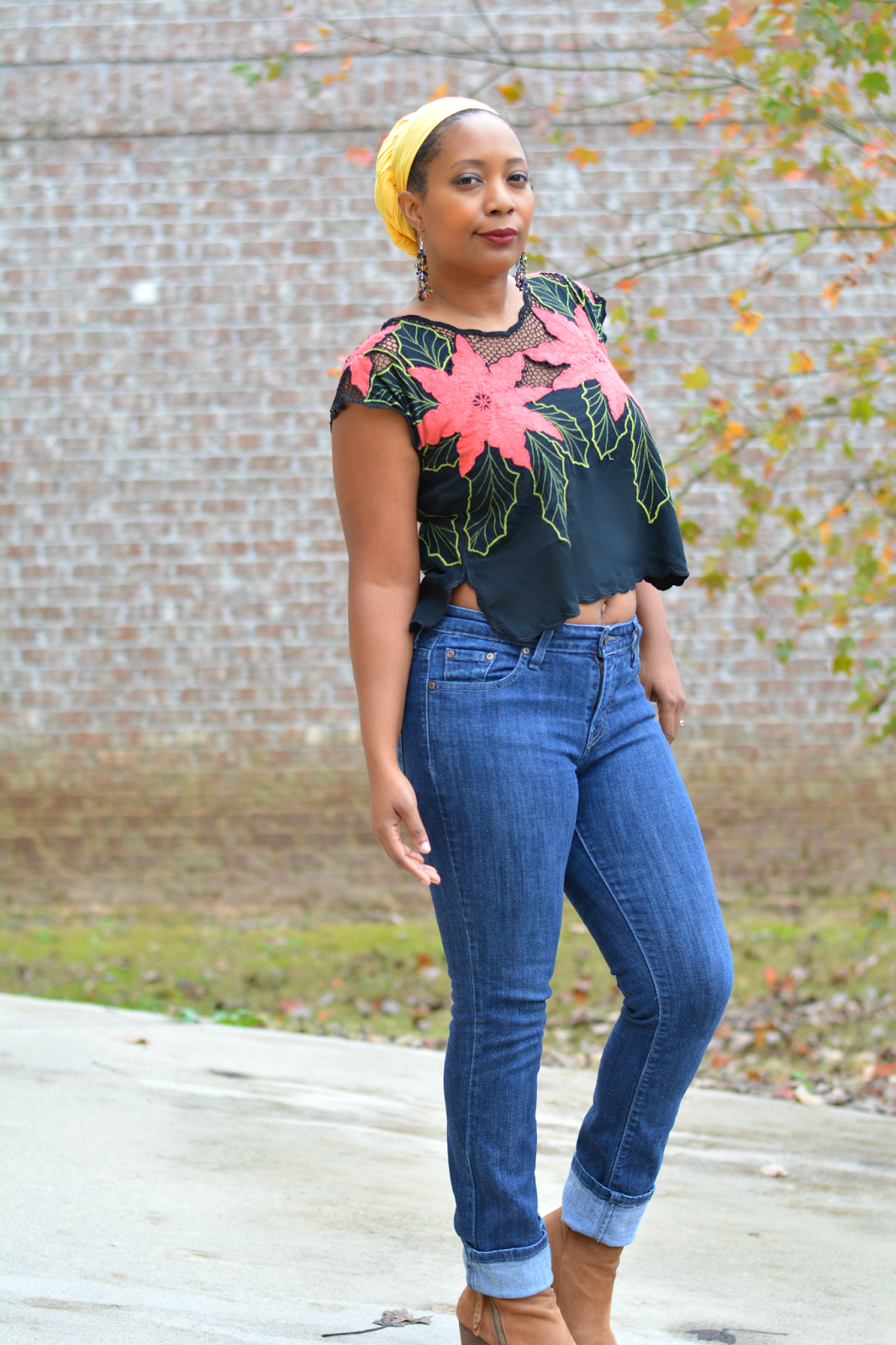 Thrift Store Poinsettia Top | Thriftanista in the City