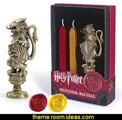 Harry Potter - GRYFFINDOR Wax Seal Harry Potter Party - Harry Potter decorating props - Harry Potter party supplies - harry potter party decorations - Harry Potter theme party  - Hogwarts themed party decorations -  Harry Potter party props - harry potter party decoration ideas - Harry Potter cake decorations - harry potter party supplies - castle decorating props - Magical Hogwarts House Theme - Harry Potter costume