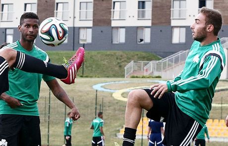 Πέφτουν τίτλοι τέλους!