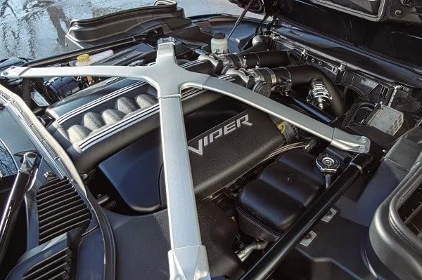 motor del Dodge Viper RS 1.000 CV