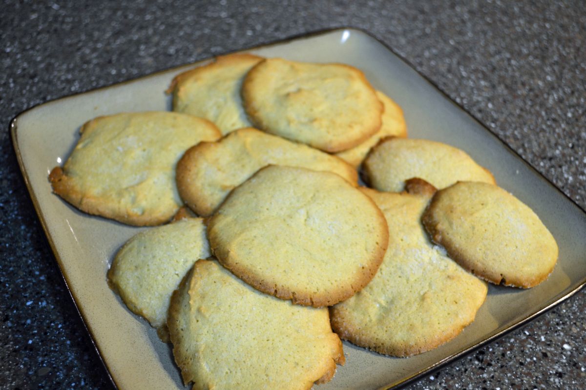The Potluck Vegetarian Mammaw's Tea Cakes