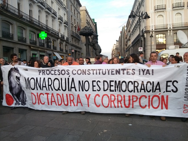 P&Aacute;GINA GLOBAL: Movimentos antimonarquia lutam por rep&uacute;blica e democracia  mais participativa na Espanha