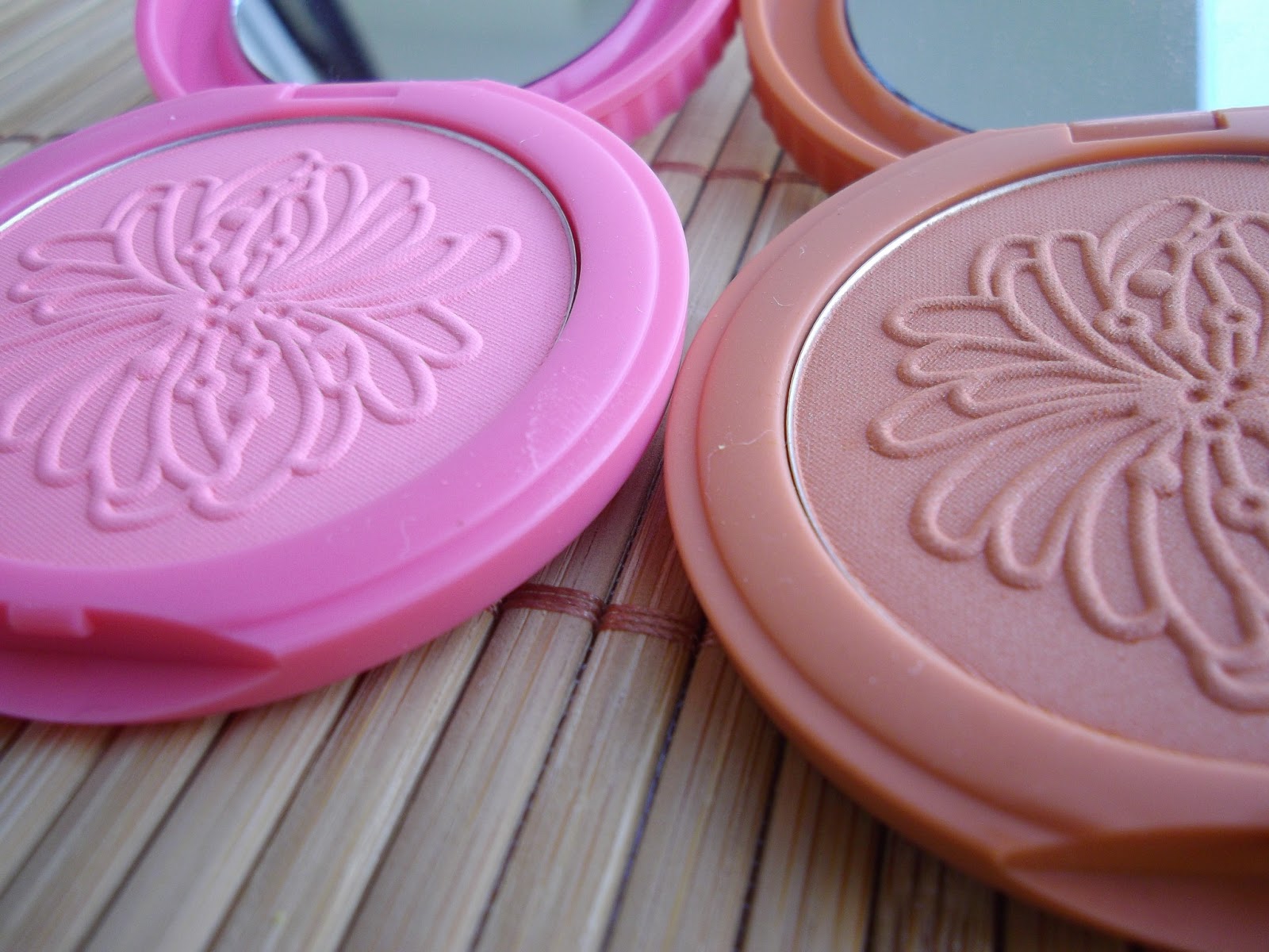 Pek Hanım Pek Hanımcık Ürün İncelemesi 120 PASTEL SPRING BLUSH ON 10