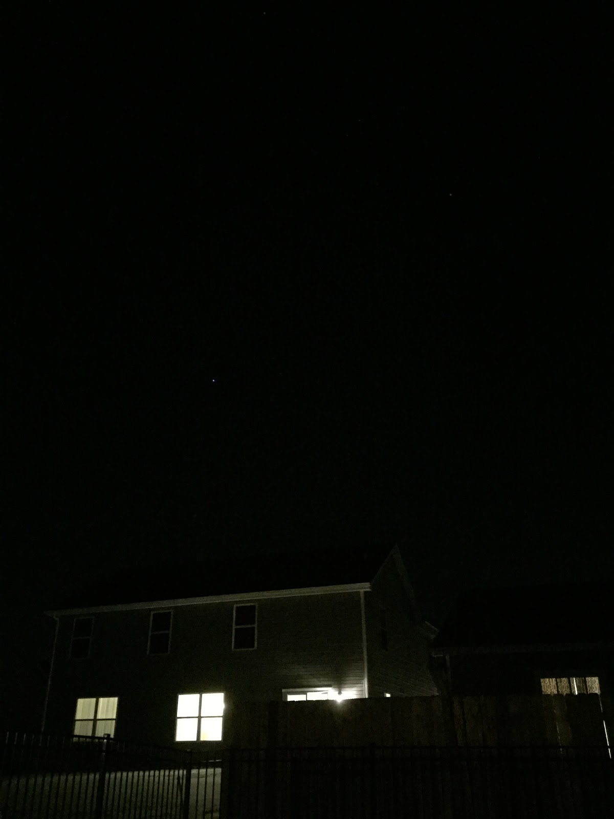 iPhone Night Photos with Manual Custom Exposure Camera App [Stellar