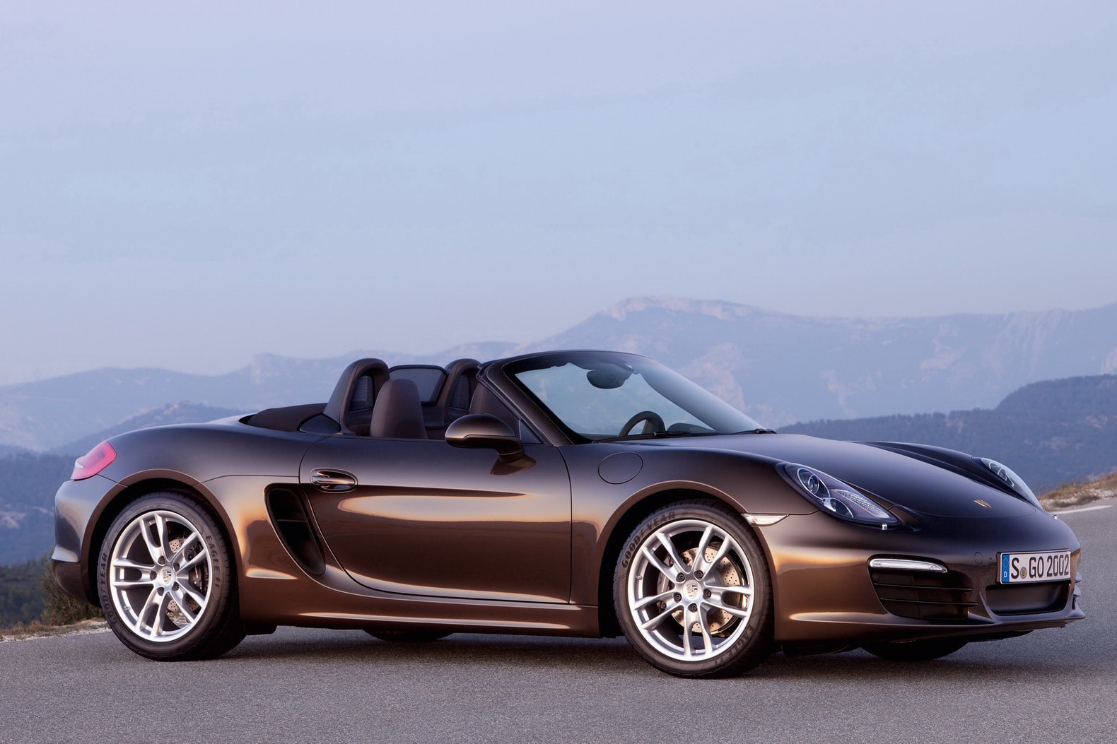 porsche-boxster-2013_2.jpg