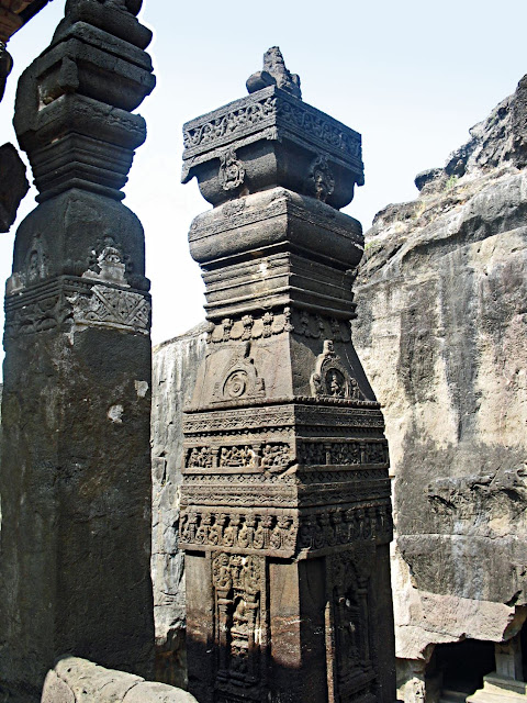 kailashnath temple pillar
