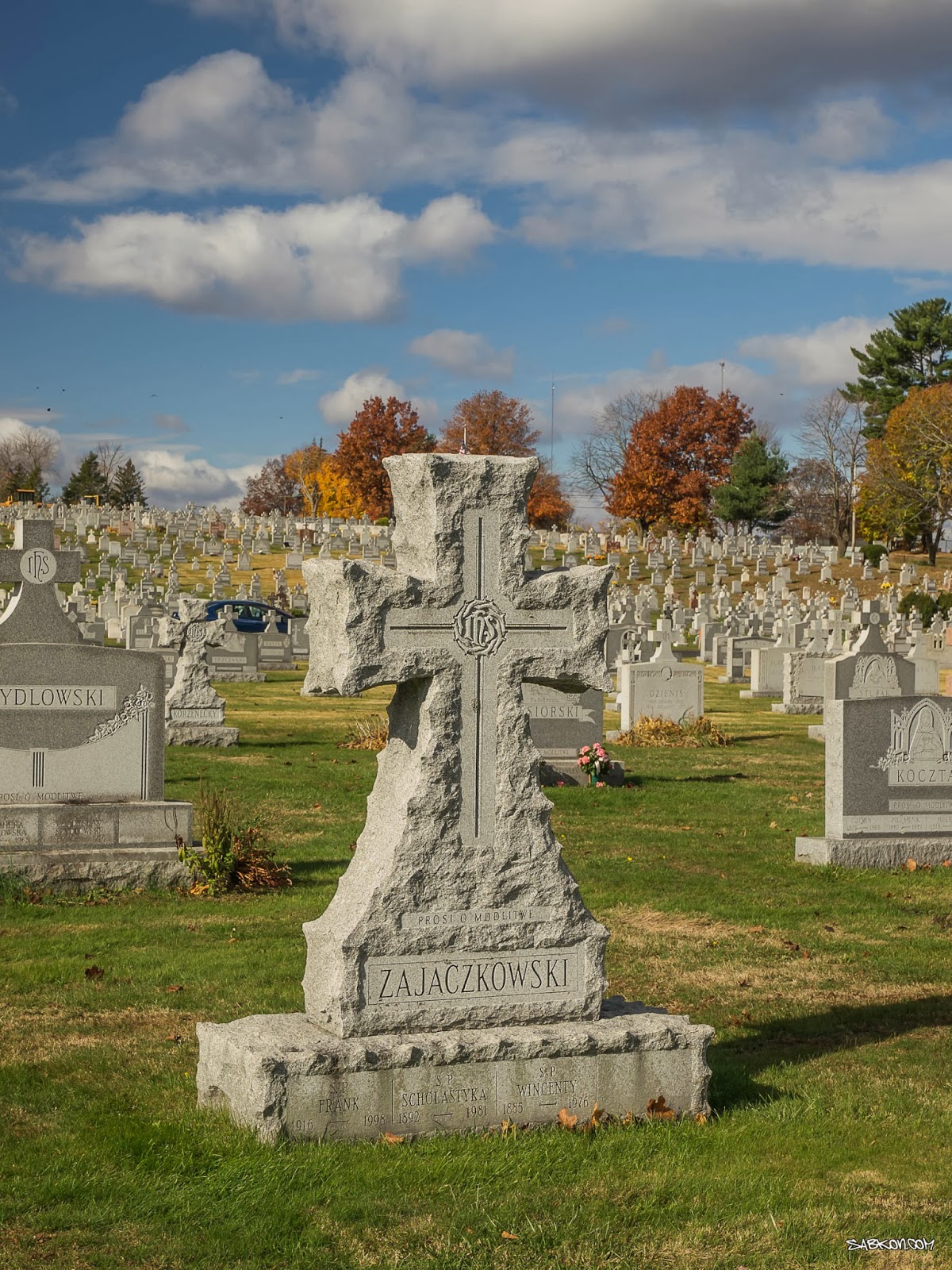 BLOG FOTOGRAFICZNY Sacred Heart Cemetery, New Britain