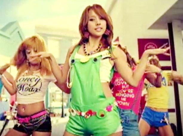 에이프릴 이효리 의상 오마주 | 인스티즈