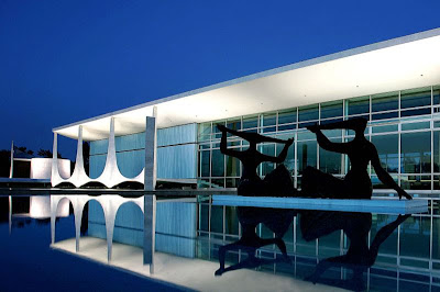 Palácio da Alvorada by Oscar Niemeyer