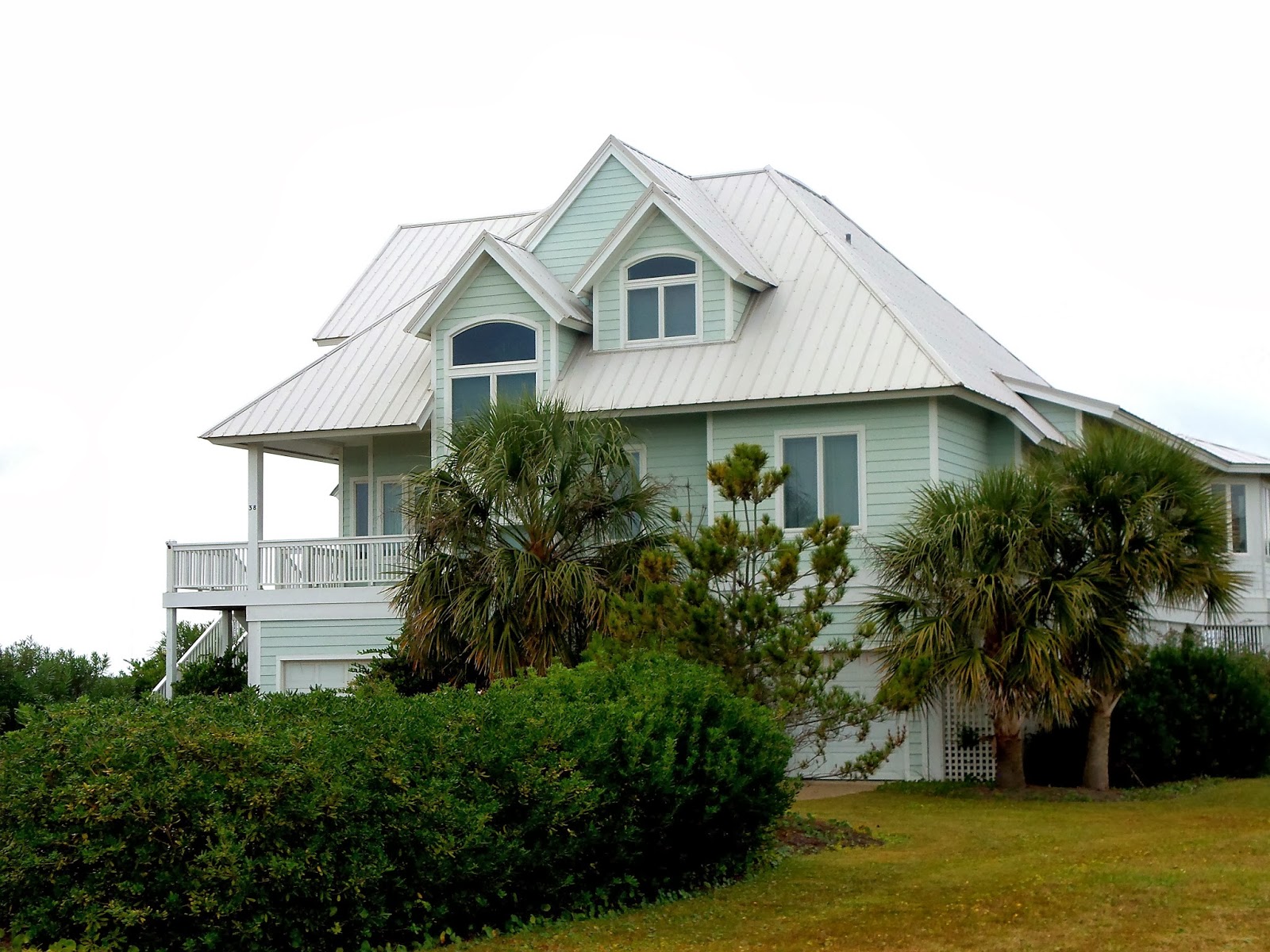 Kiki Nakita Southern Coastal Homes On Topsail Beach, North Carolina