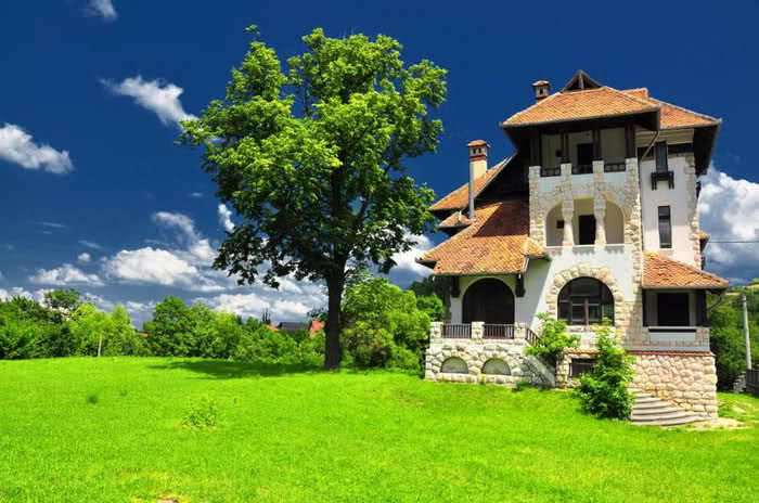  Beautiful  Houses  Around  The World 