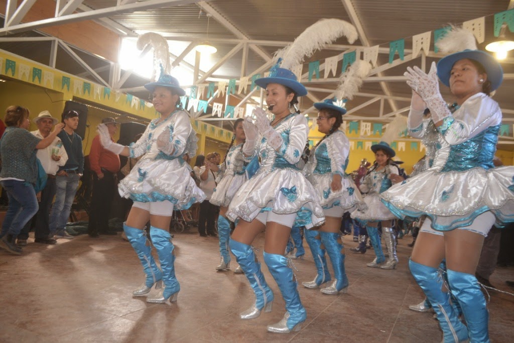 Así Surgen... FIESTA A LA VIRGEN ASUNTA EN SIBAYA
