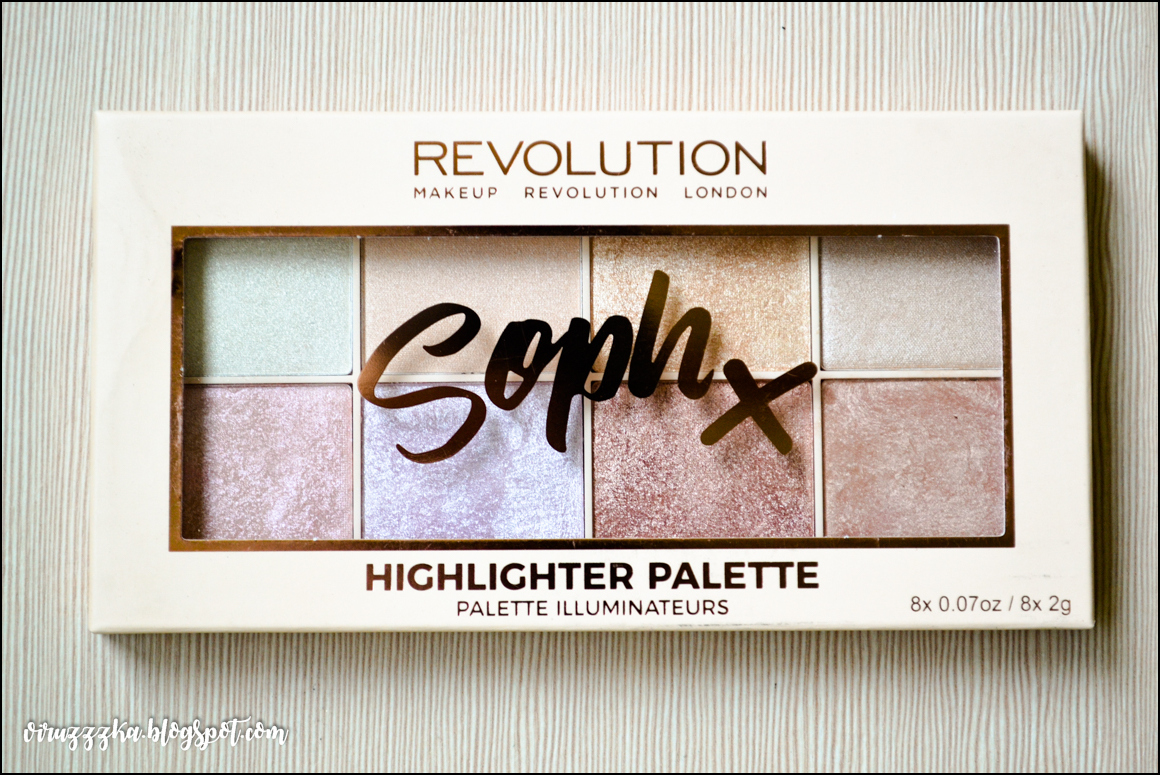 Makeup Revolution Soph X Highlighter Palette Parfumeria.ua Notino Beauty Box