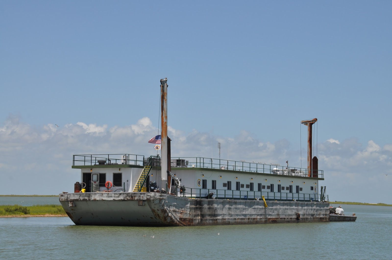 And Willie Said Day One, Sanctuary Resort at Port O'Connor Monday