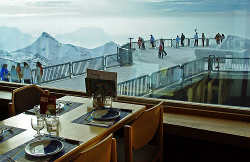 Restaurante giratório Piz Gloria - Suíça