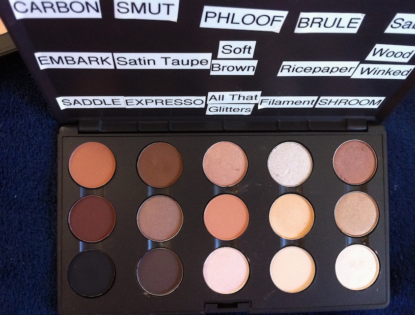 luv SUGAR cookie Life and Beauty My growing MAC and MUG eyeshadow collection