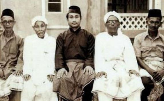 Melayu Bangsa Misteri Di Nusantara - Kita Diperhatikan Yahudi Sejak Sekian Lama !! 