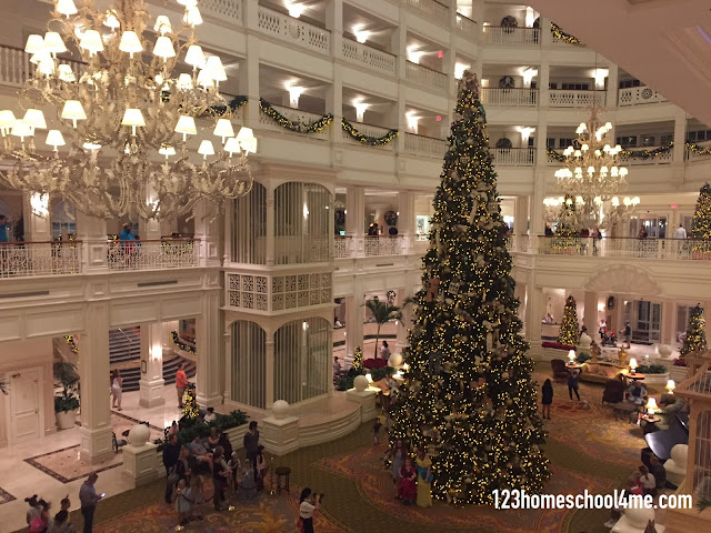 disney-world-christmas-resort-decorations-tip disney-world-christmas-resort-decorations-tip