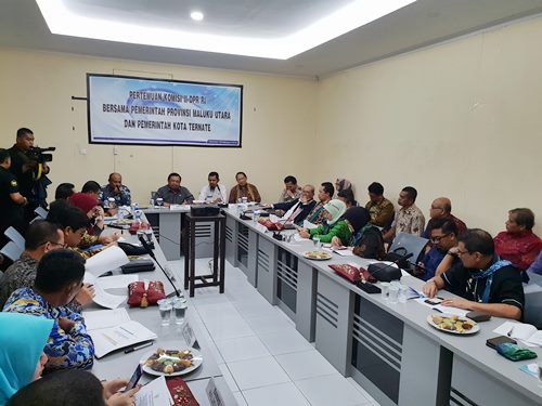 Pada%2BKomisi%2BII%2BDPR%2BRI%252C%2BKanwil%2BBPN%2BMaluku%2BUtara%2BLaporkan%2BPenyelesaian%2BPTSL%2B54.501%2BBidang%2BTanah