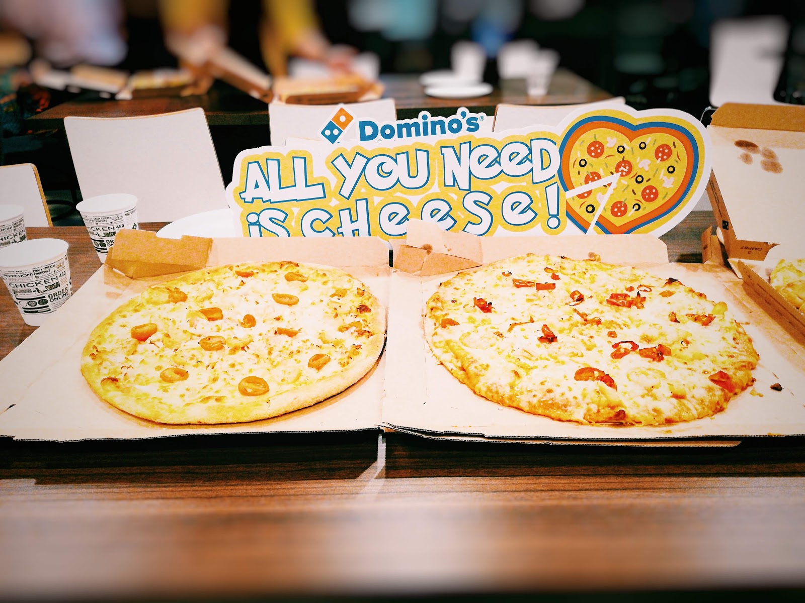 Free Extra Cheese On All Pizzas at Dominos Pizza! TWENTYFOUR