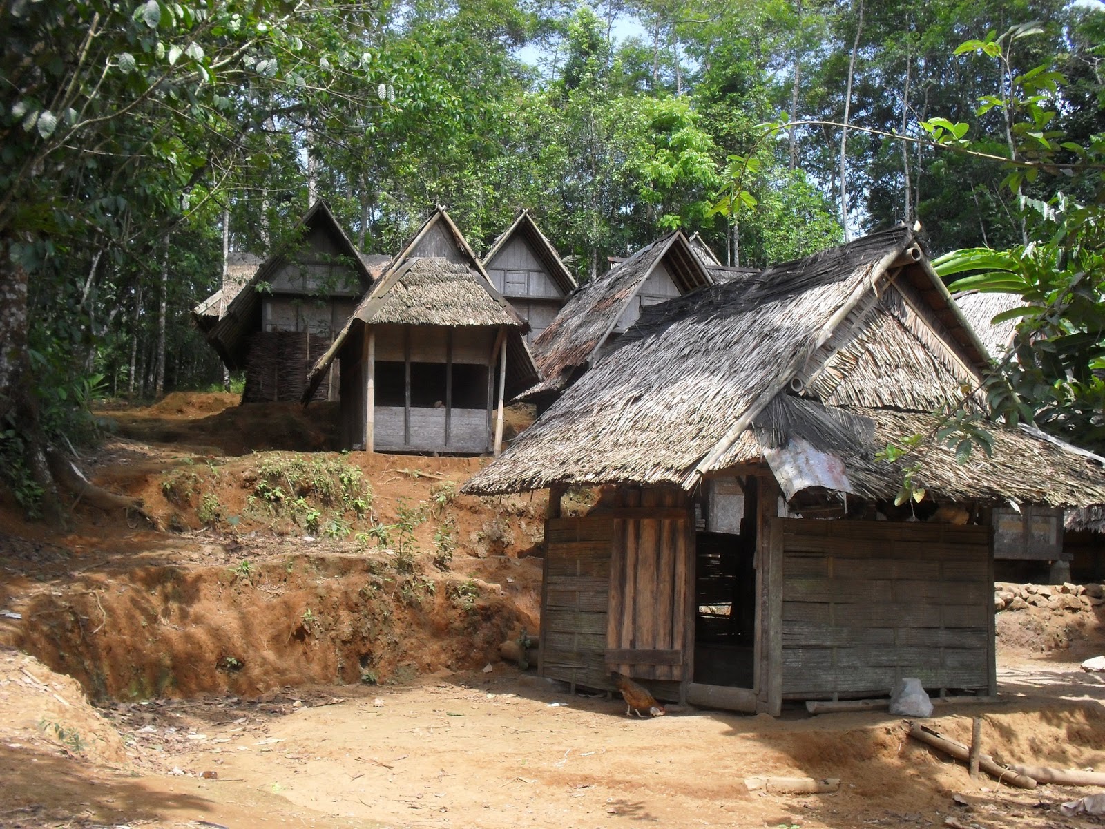 Jejak Karuhun: Leuit...Lumbung Padi Masyarakat Sunda