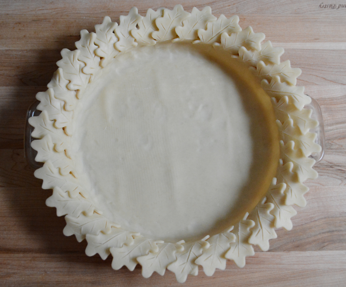 Raspberry Jam Pumpkin Pie with Decorative Pie Crust