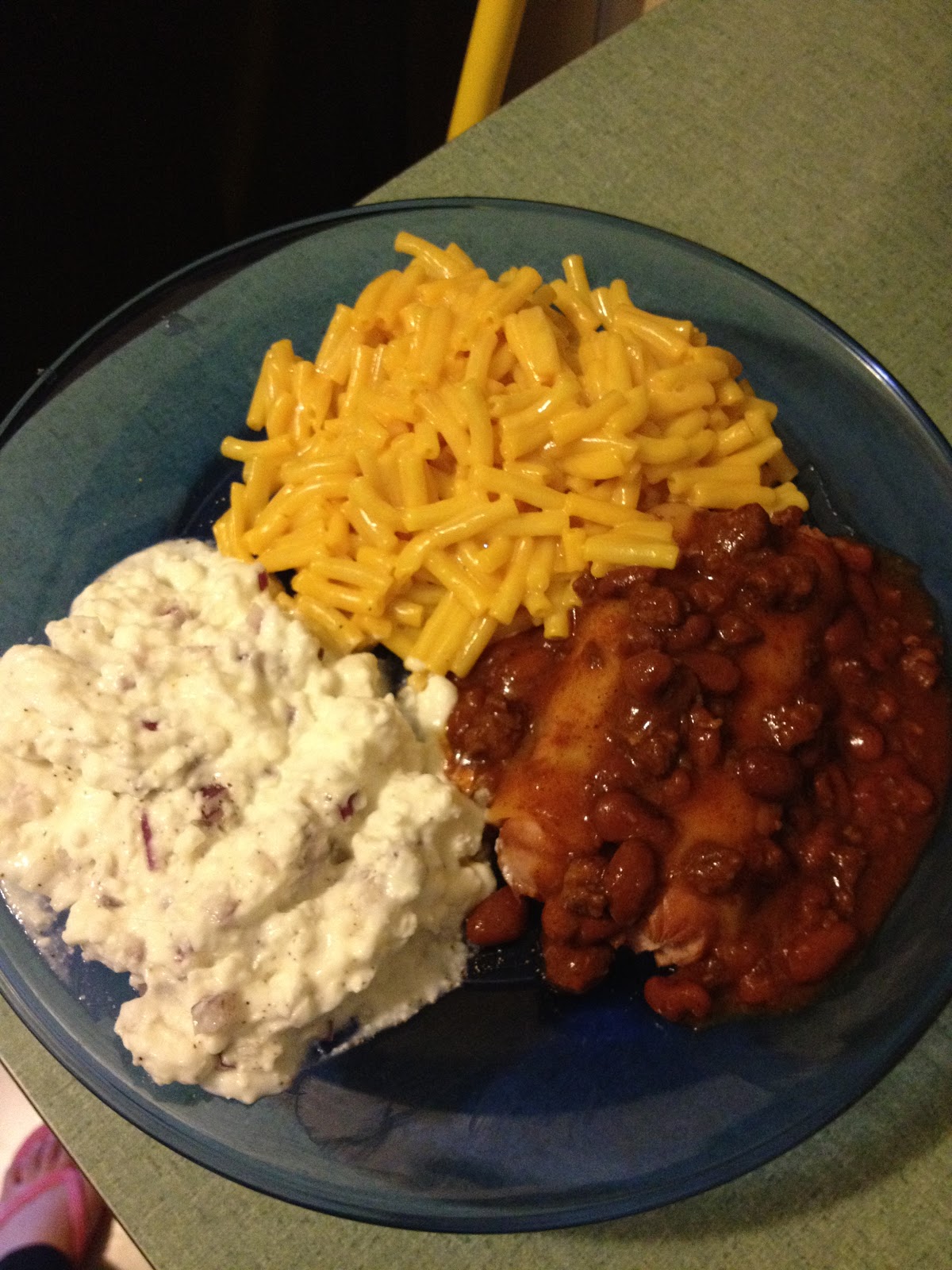 Kayla's Kitchen Chili hot dogs w/ Mac and Cottage cheese
