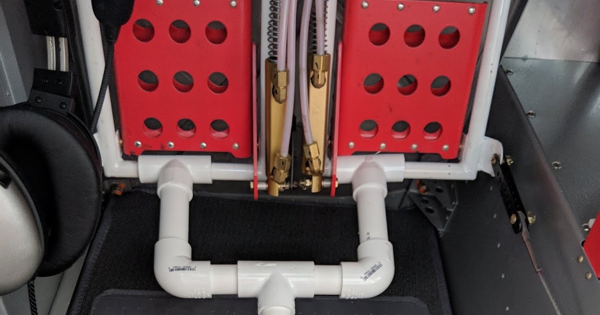 E's Van's RV14A Operational Rudder gust lock.