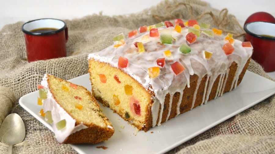 Bizcocho de Navidad con fruta confitada