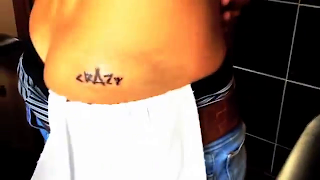 Giulia-Lena Fortuna: Sam Callahan und sein Po-Tattoo