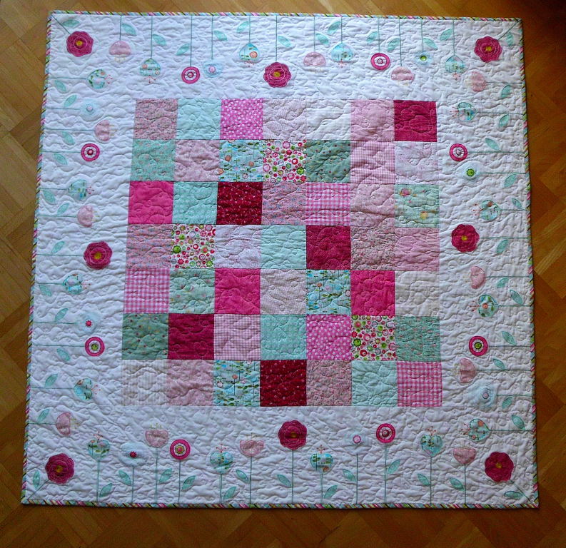 SCRAPPY ANGEL QUILTS: MANY PICTURES OF MANY PROJECTS