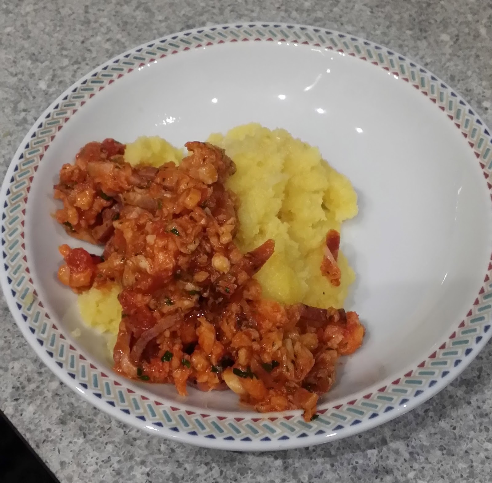 Cucinare, per amore naturalmente..... Polenta con il ragù di pesce