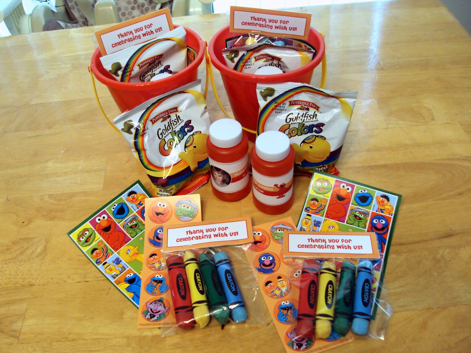 mom-s-tot-school-elmo-birthday-party