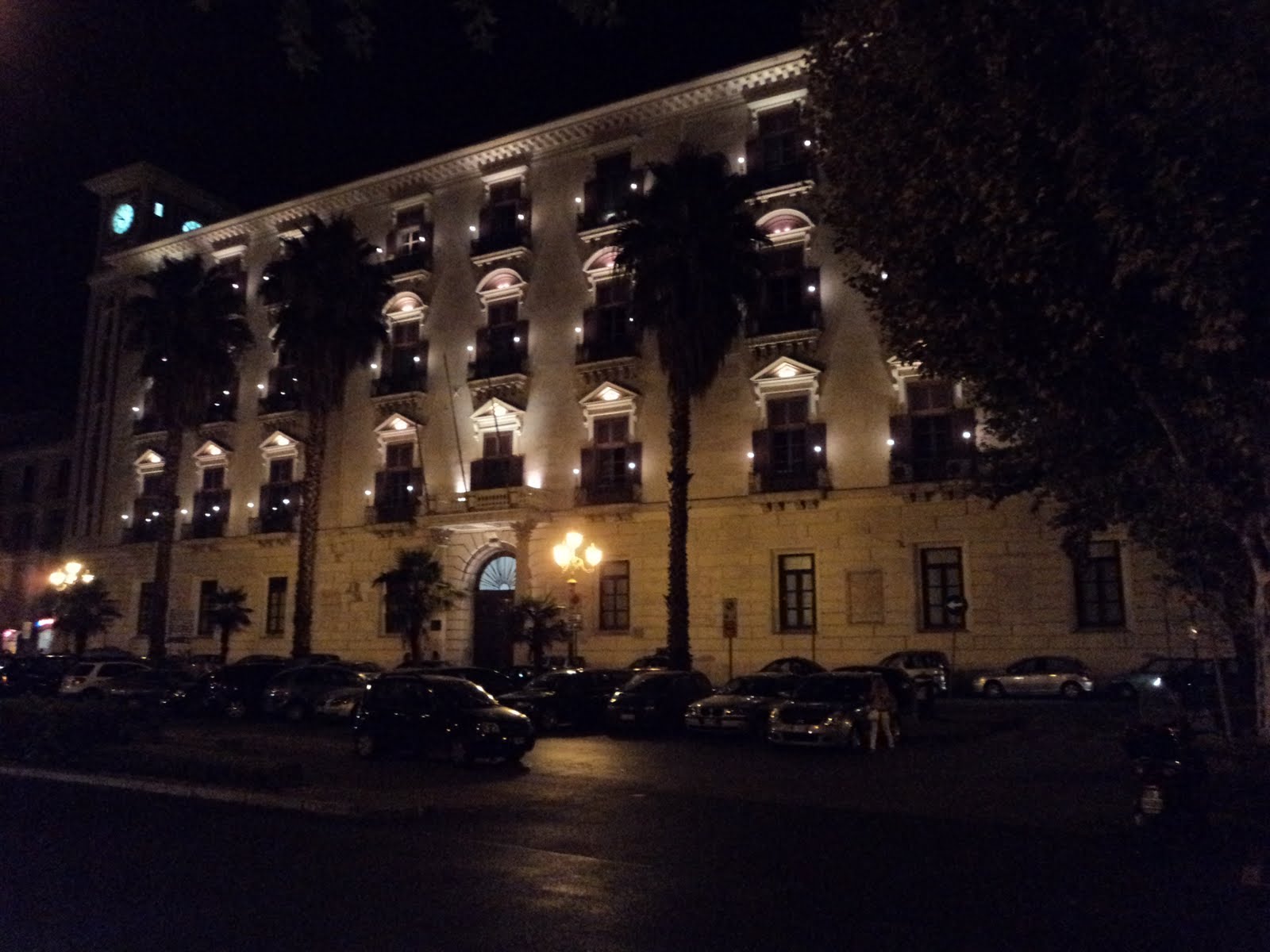 cartoline dal mondo SALERNO IL PALAZZO DELLA PROVINCIA
