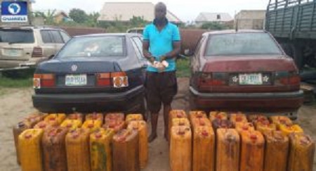See Photos Of Deadly Kidnappers Nabbed with Dangerous Weapons In the Niger Delta