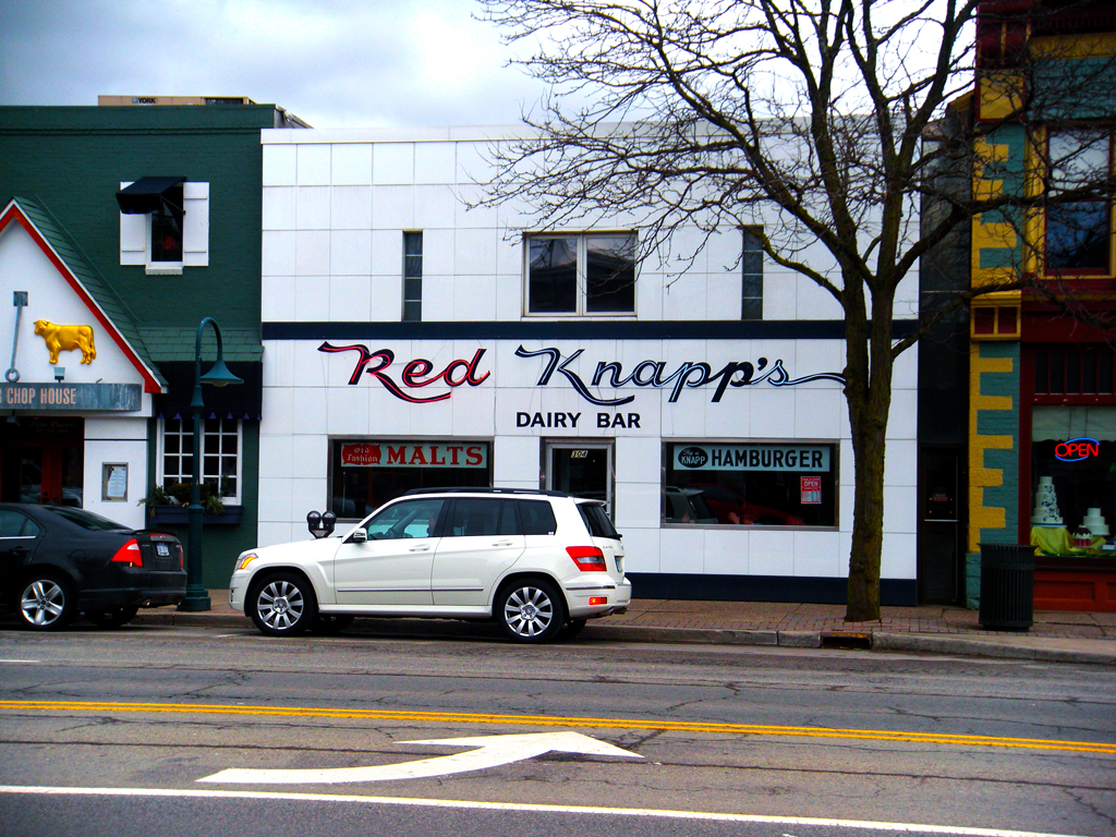 IT'S HAMBURGER DAY RED'S DAIRY BAR Rochester, MI