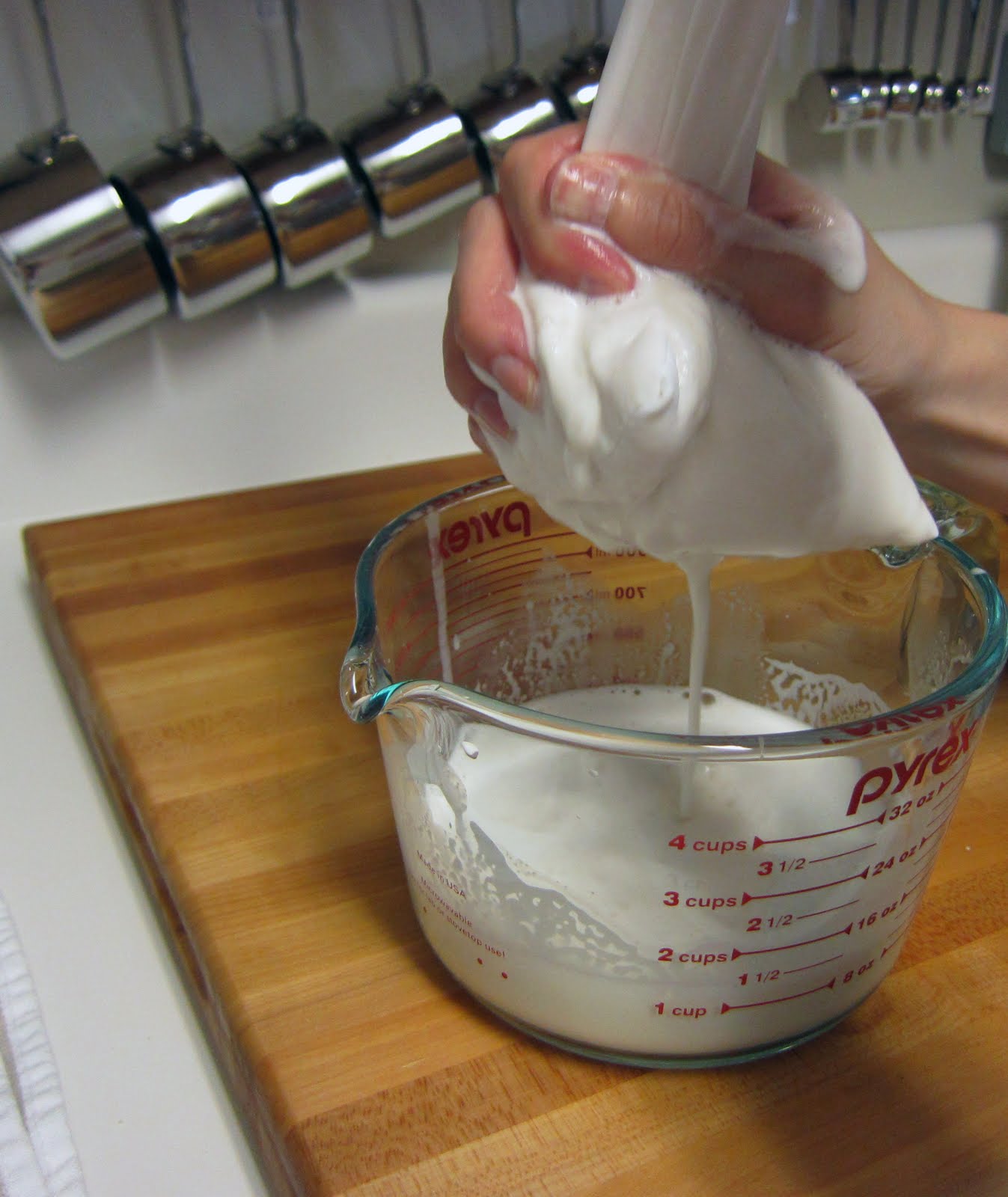 The Saucy Kitchen: Home vs. Store: Almond Milk