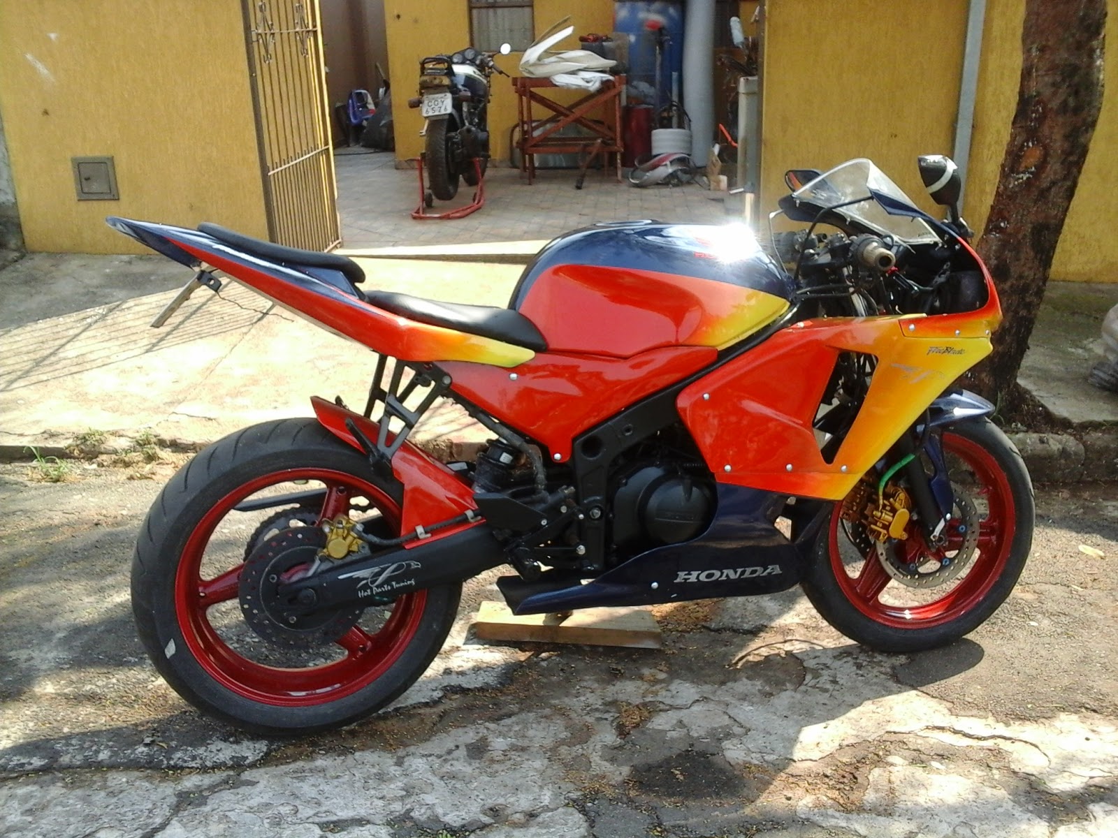 honda cbr 450r