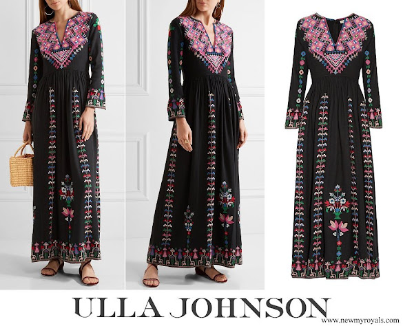 Queen-Rania-wore-ULLA-JOHNSON-Irina-embroidered-silk-canvas-maxi-dress.jpg