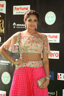 Asmita Sood in Pink skirt at IIFA Utsavam Awards 2017  Day 2  Exclusive 09