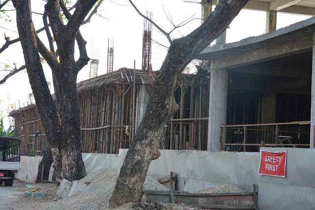 Priorité à la sécurité sur les chantiers à Yangon