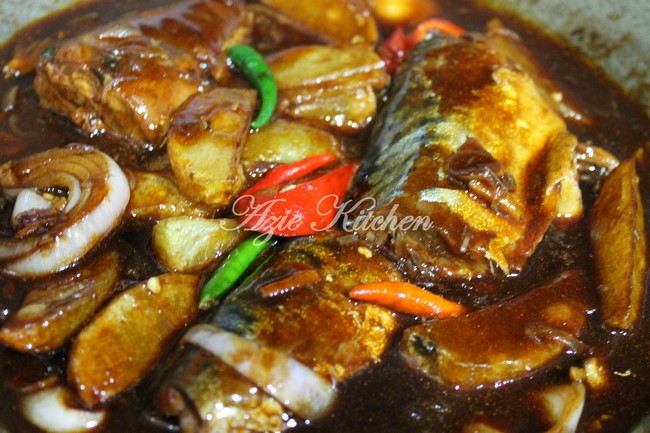 Masak Kicap Sardin Menu Bersahur