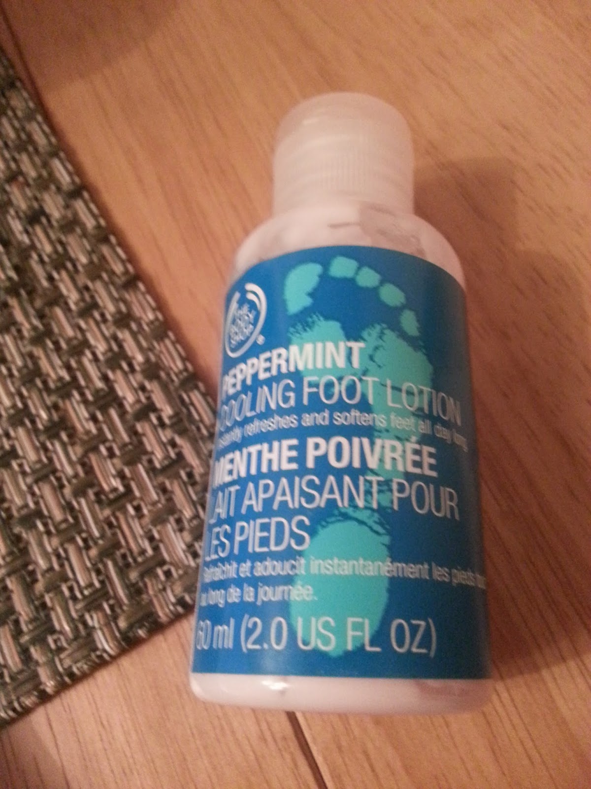 Kosmetycznie na Wyspach Bergamuta The Body Shop Peppermint cooling