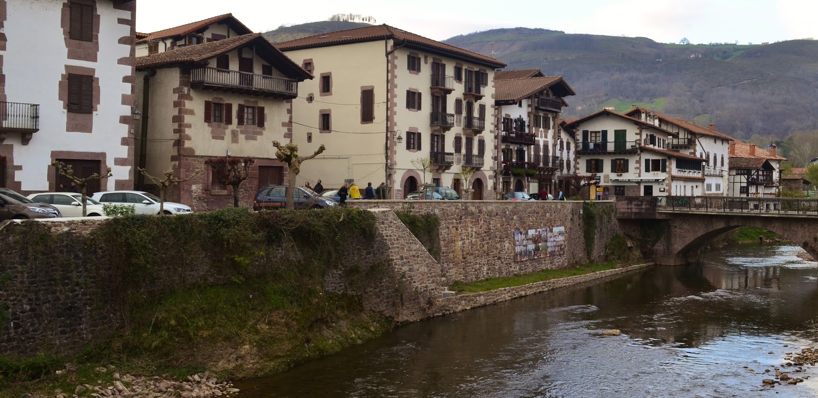 España te sienta bien Elizondo, capital del Valle de Baztán