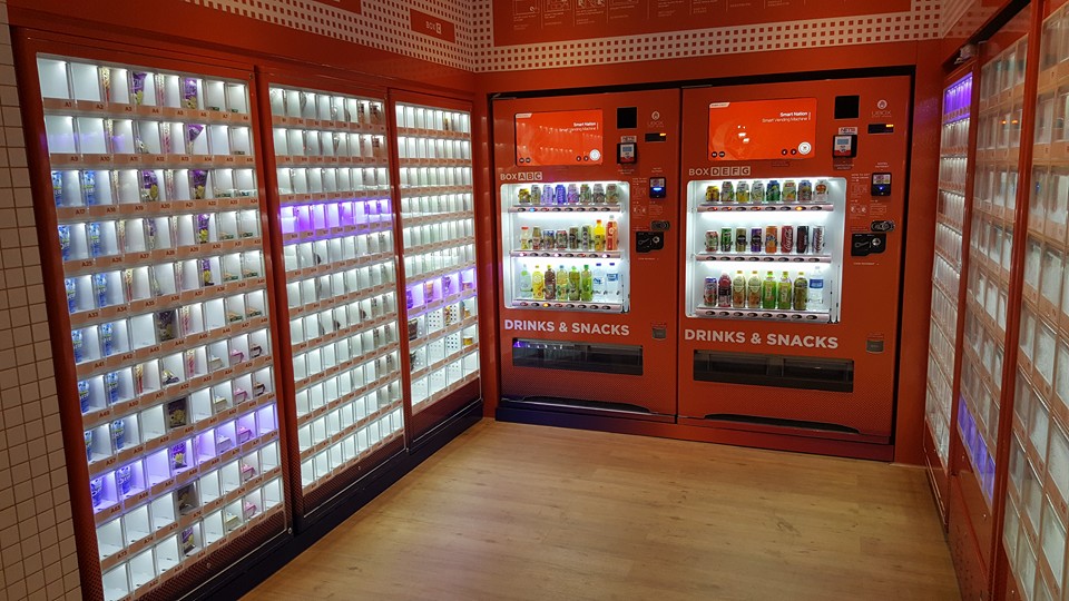 Food Stalls for RENT ! Instant hit Singapore's first vending machine