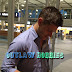 Fotos: Jensen fala sobre JJ Ackles no aeroporto de Vancouver.